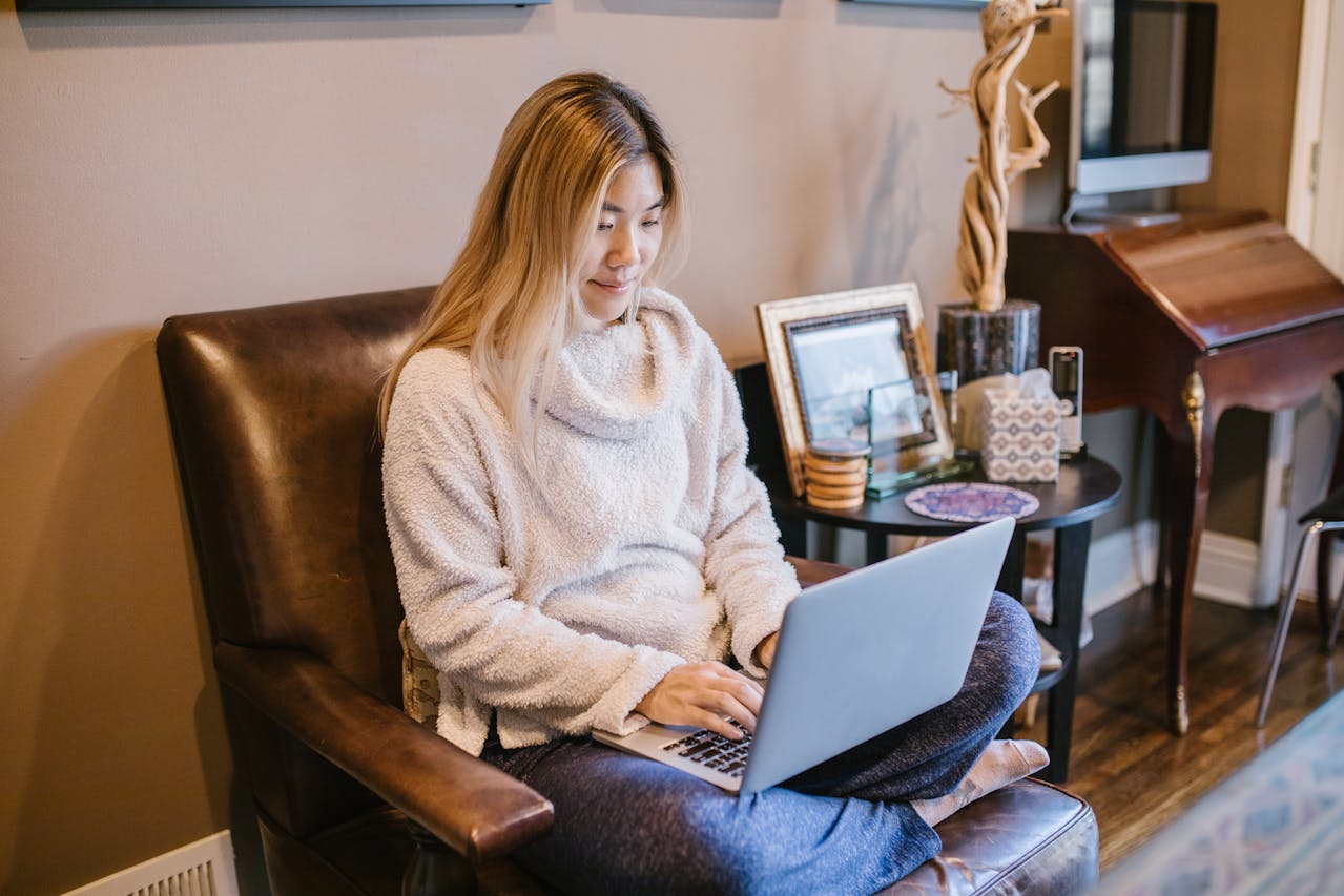 How to Run a Virtual Meeting: A Comprehensive Guide